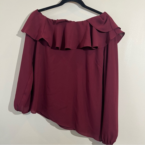 Maette long sleeve blouse women’s M asymmetrical cut ruffle lightweight casual - Picture 1 of 11